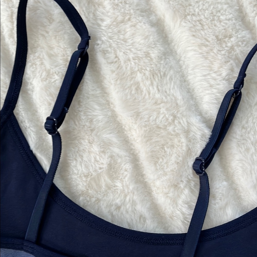 VS Pink Victoria's Secret Bralette - Picture 7 of 8